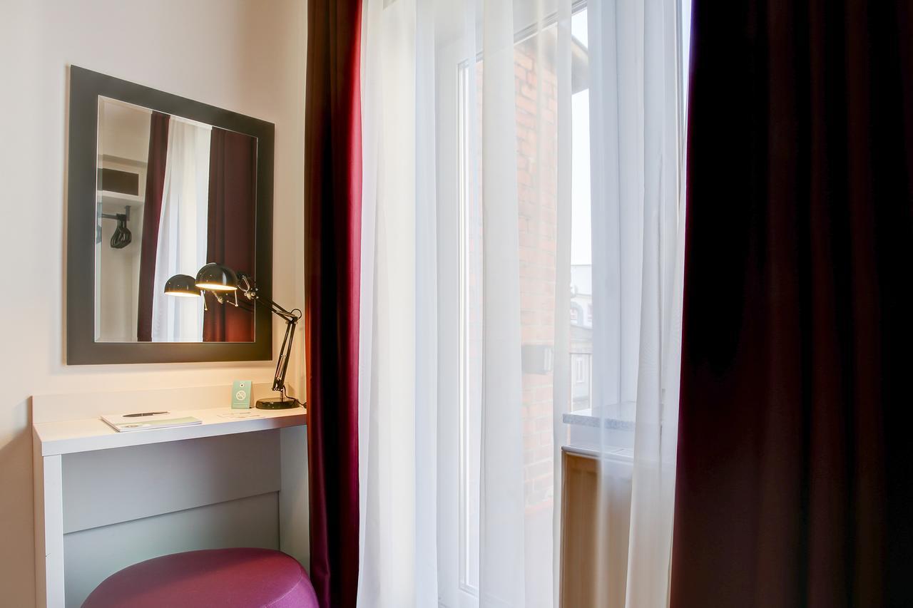 Hotel West ハンブルク エクステリア 写真